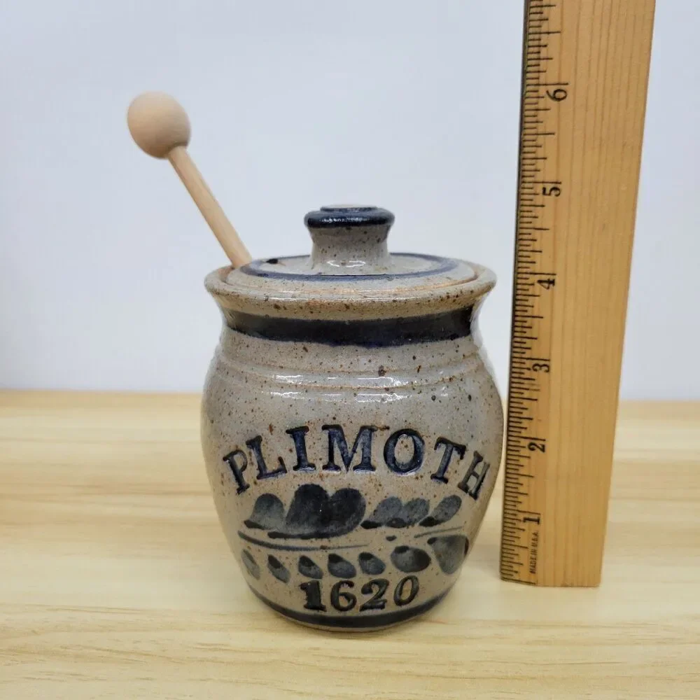 Plimoth 1620 Stoneware Honey Pot with Lid and Dipper – Historic Reproduction - Picture 11 of 12